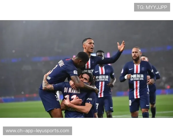 巴黎对阵巴萨，恩里克重回诺坎普，姆巴佩成焦点，巴黎对里昂比分预测