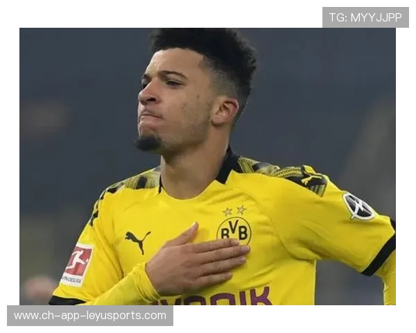 球员在欧冠比赛中被评为最佳新秀并获媒体追捧，欧冠最佳球队